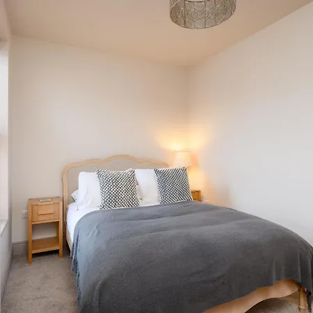 Holiday home Stylish 3br Townhouse Sleeps 6 Near Centre