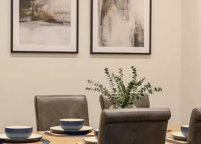 Dom wakacyjny Stylish 3br Townhouse Sleeps 6 Near Centre